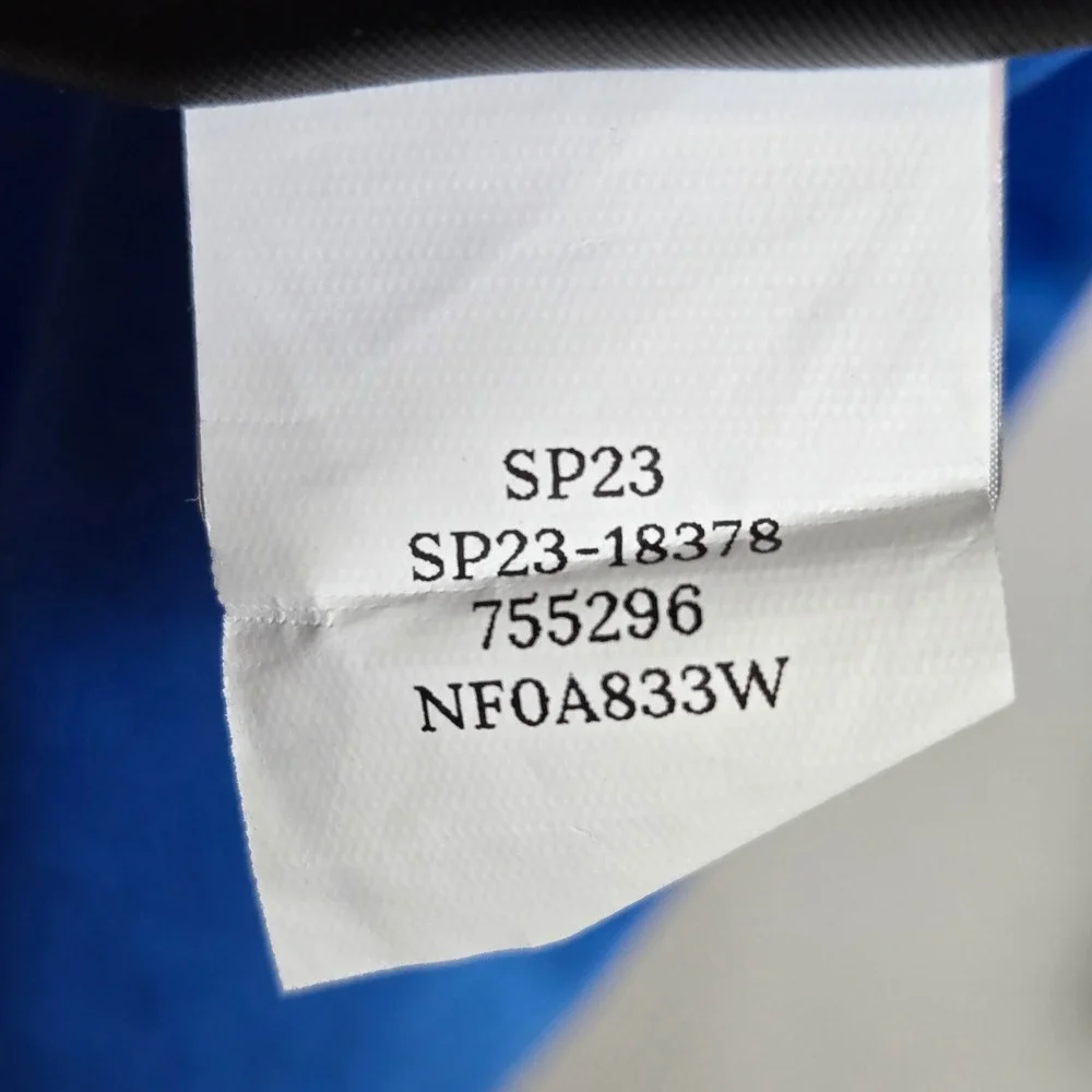 The North Face Elevation 1/4 Zip Long Sleeve Shirt, Gorpcore,‎ Blue, Medium